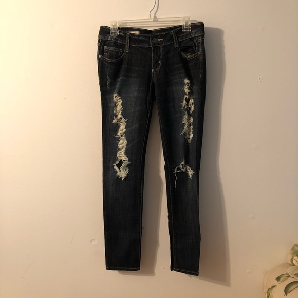 Ripped dark blue jeans - Picture 2 of 4